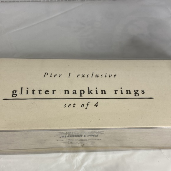 Pier 1 Exclusive Glitter Napkin Rings Lot of 6 Nickel Plated Sparkly Jeweled - Picture 6 of 11